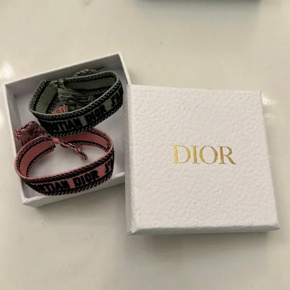 Christian Dior J Christian Dior Woven Cotton J\'Adior Friendship Bracelet Set Green Pink display picture 1